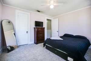 2209 Waco St (33)