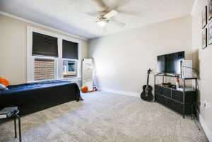 2209 Waco St (34)