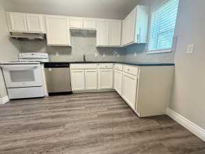 305 Glenmore St (5)