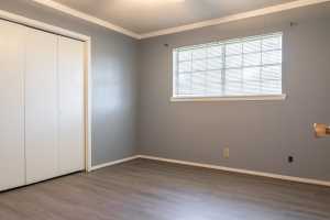413 Van Zandt St (11)