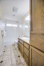 3637 Shadyhill Dr (32)