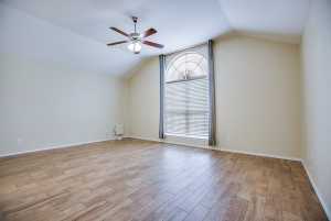 3637 Shadyhill Dr (20)