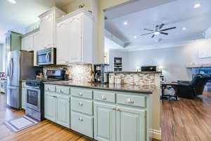 1221 Avondale Ave (14)