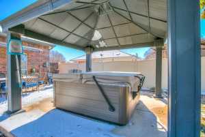 1221 Avondale Ave (32)