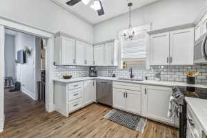 309 S Washington St (15)