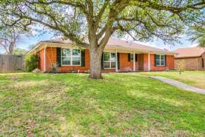 3209 Rockbrook Dr (28)