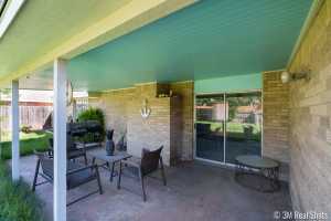 3317 Rockbrook Dr (27)