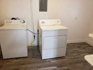 2662 University Ave (14)