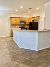 4421 Oak Grove Blvd (4)