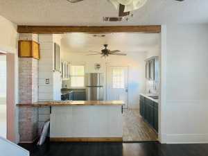 301 S Jackson St (9)