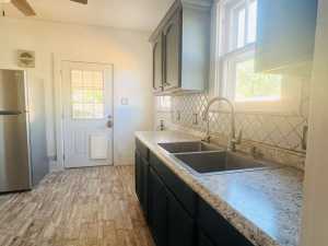 301 S Jackson St (12)