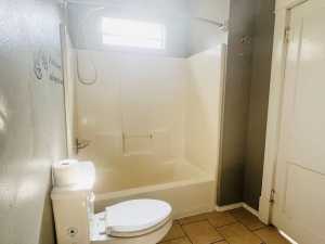 301 S Jackson St (6)