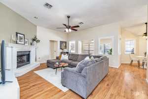 602 Mayfair Lane (5)