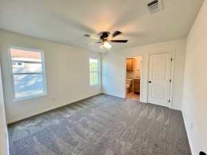 2009 Hudson St (6)