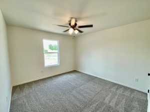 922 E 39th St (8)