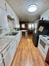 1501 Bishop St (6)