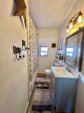 1501 Bishop St (8)