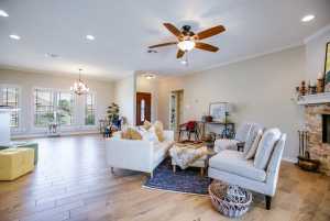 4193 Huntleigh Dr (8)