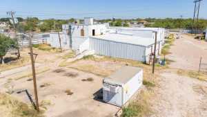 620 S Bell St (7)