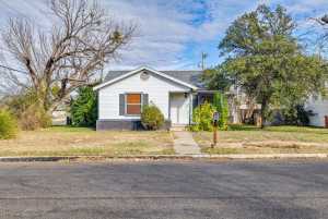 620 N Jefferson St (5)