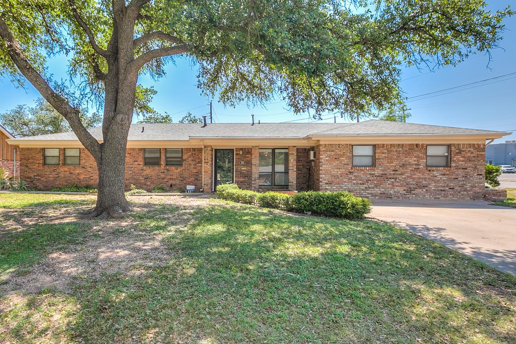 3351 Cornell
