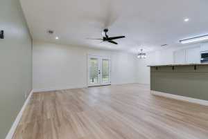 913 Stonewall Dr (8)