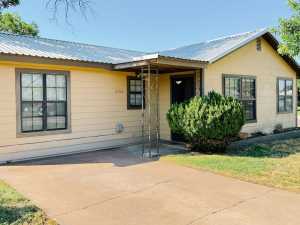2302 W Twohig Ave (3)