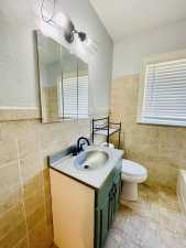 203 E 29th St (20)