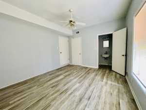 203 E 29th St (12)