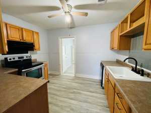 203 E 29th St (6)