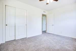 2235 Chestnut St (23)