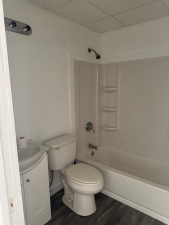 1310 S Chadbourne St (7)