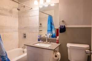 2204 Waco St (13)