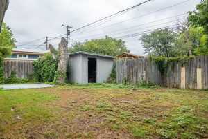 2204 Waco St (19)