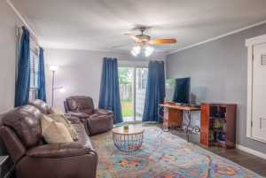 2204 Waco St (5)