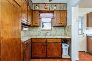 8881 Rust Rd (15)