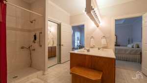6014 Warwick Dr (23)