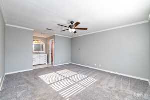207 Hudspeth St (17)