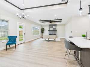 1942 Pine Valley St (5)