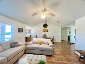 1202 Johnny Lane (10)