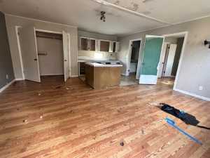 612 E Parkway St (15)