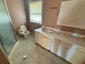 612 E Parkway St (8)