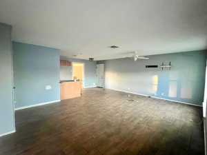 3025 Catalina Dr (2)