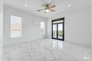 1102 Ashford Dr (24)