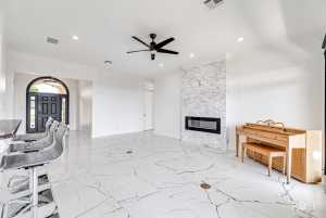 1102 Ashford Dr (42)