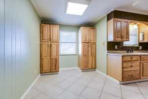1002 Country Club Rd (8)