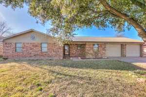 1002 Country Club Rd (23)
