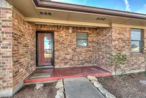 1002 Country Club Rd (3)
