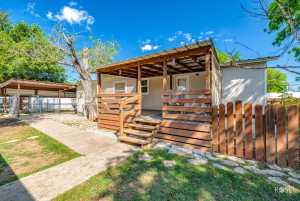 306 E 2nd St (20)