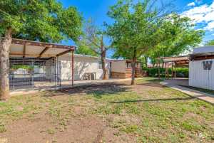 306 E 2nd St (24)